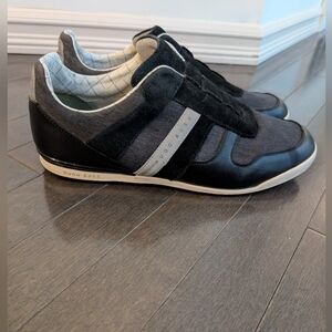 Hugo Boss Men's Black and Gray Sneakers